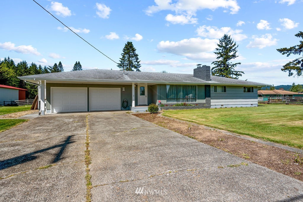 390 Waters Road Castle Rock, WA 98611 - Photo 2 of 27 Gallery Image 2