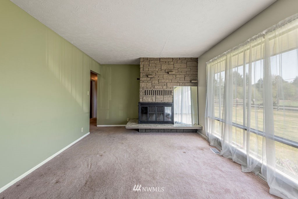 390 Waters Road Castle Rock, WA 98611 - Photo 14 of 27 Gallery Image 14