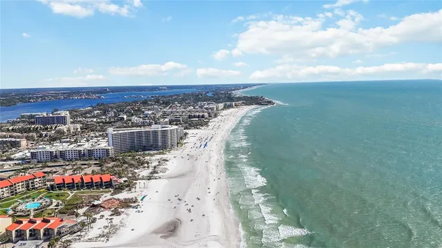 $388,000 | 1064 North Tamiami Trail, Unit 1308, Sarasota, FL 34236