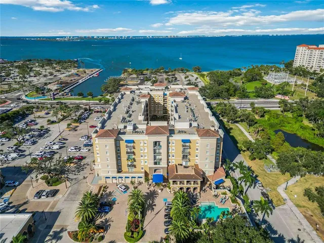 $388,000 | 1064 North Tamiami Trail, Unit 1308, Sarasota, FL 34236