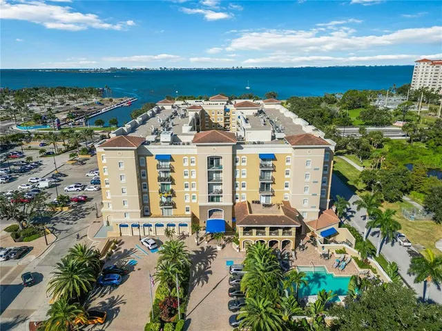 $388,000 | 1064 North Tamiami Trail, Unit 1308, Sarasota, FL 34236