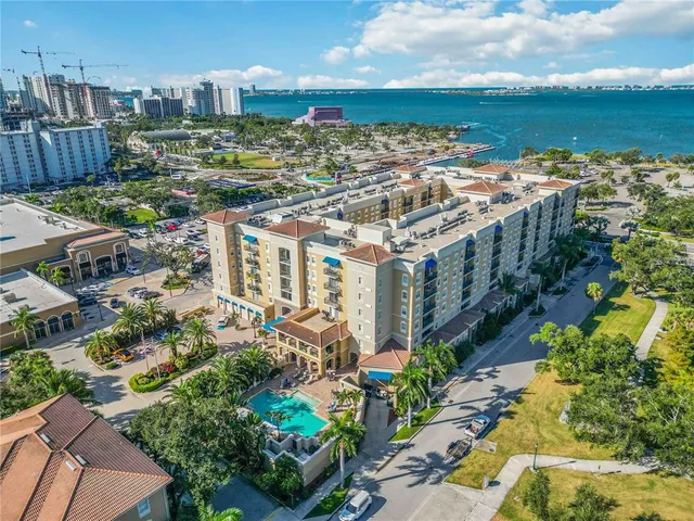 $388,000 | 1064 North Tamiami Trail, Unit 1308, Sarasota, FL 34236