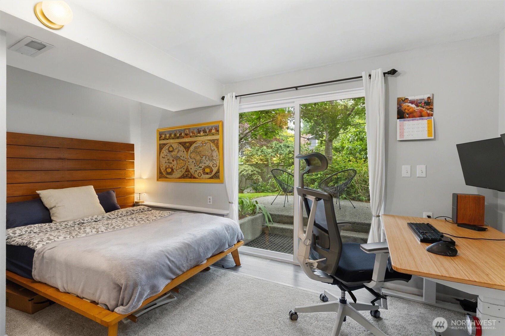 3238 Walnut Avenue Southwest Seattle, WA 98116 - Photo 22 of 40