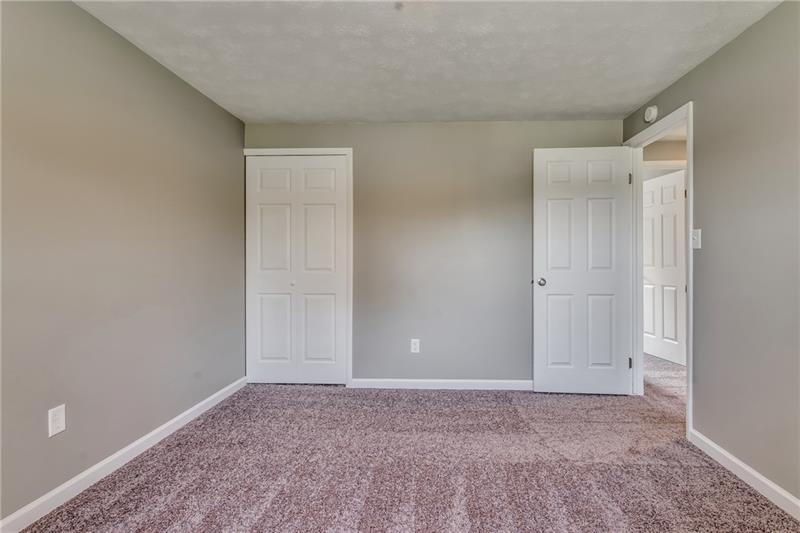 899 Blue Ridge Road Pittsburgh, PA 15239 - Photo 14 of 23 Gallery Image 14