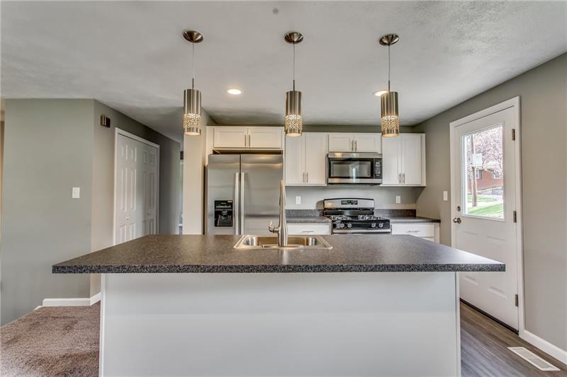 899 Blue Ridge Road Pittsburgh, PA 15239 - Photo 8 of 23 Gallery Image 8