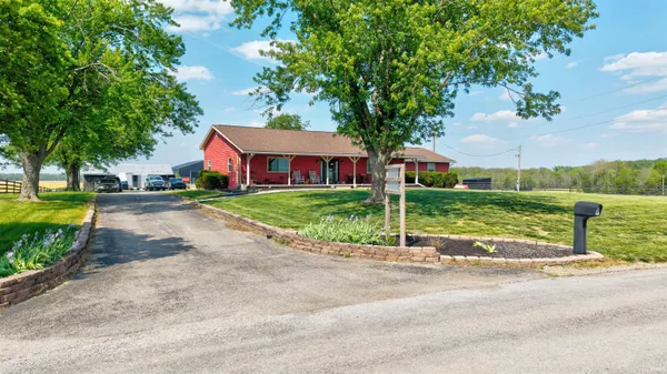 $449,900 | 3592 West County Road 950 North, Chrisney, IN 47611