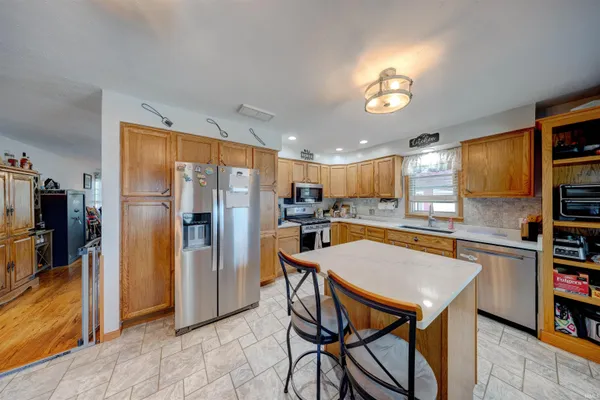 $449,900 | 3592 West County Road 950 North, Chrisney, IN 47611