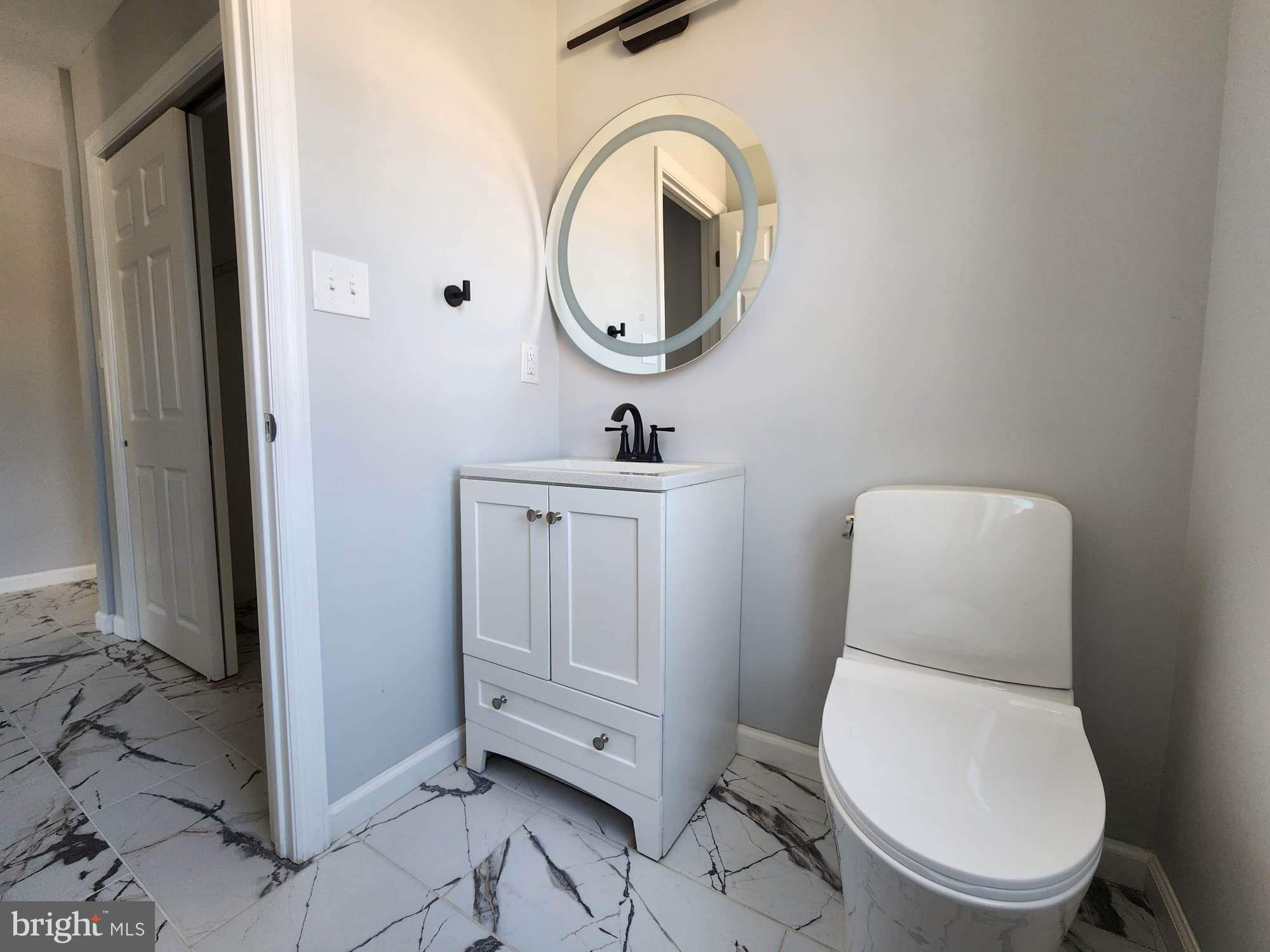 548 Jackson Road Atco, NJ 08004 - Photo 8 of 28 1st level 1/2 bath