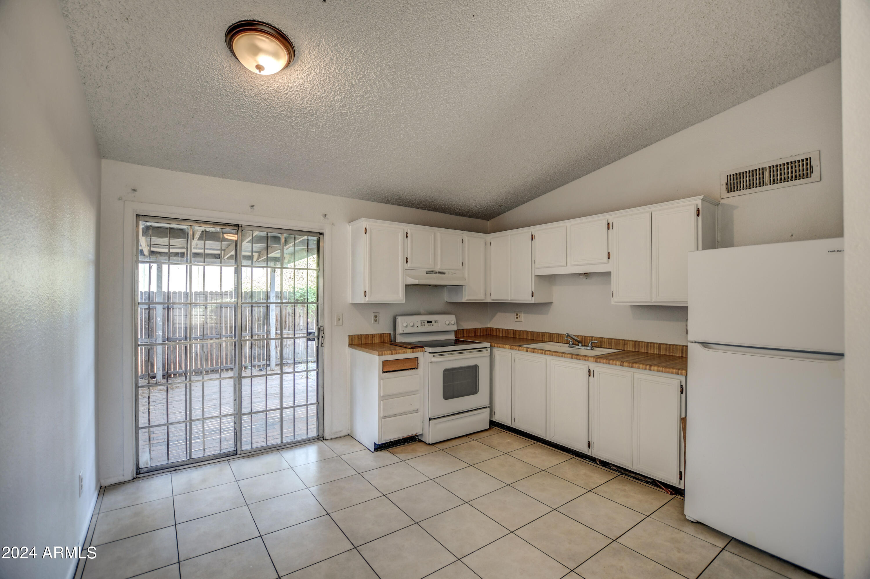 6711 West Osborn Road, Unit 19 Phoenix, AZ 85033 - Photo 12 of 24 Kitchen 1