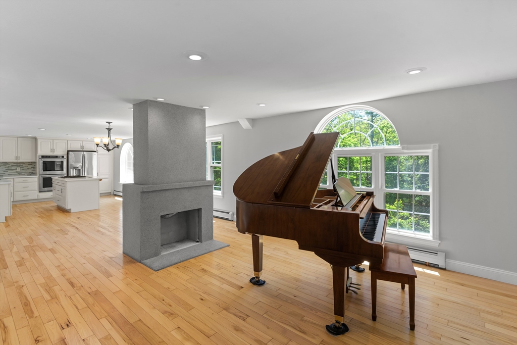 77 Main Street Princeton, MA 01541 - Photo 8 of 35