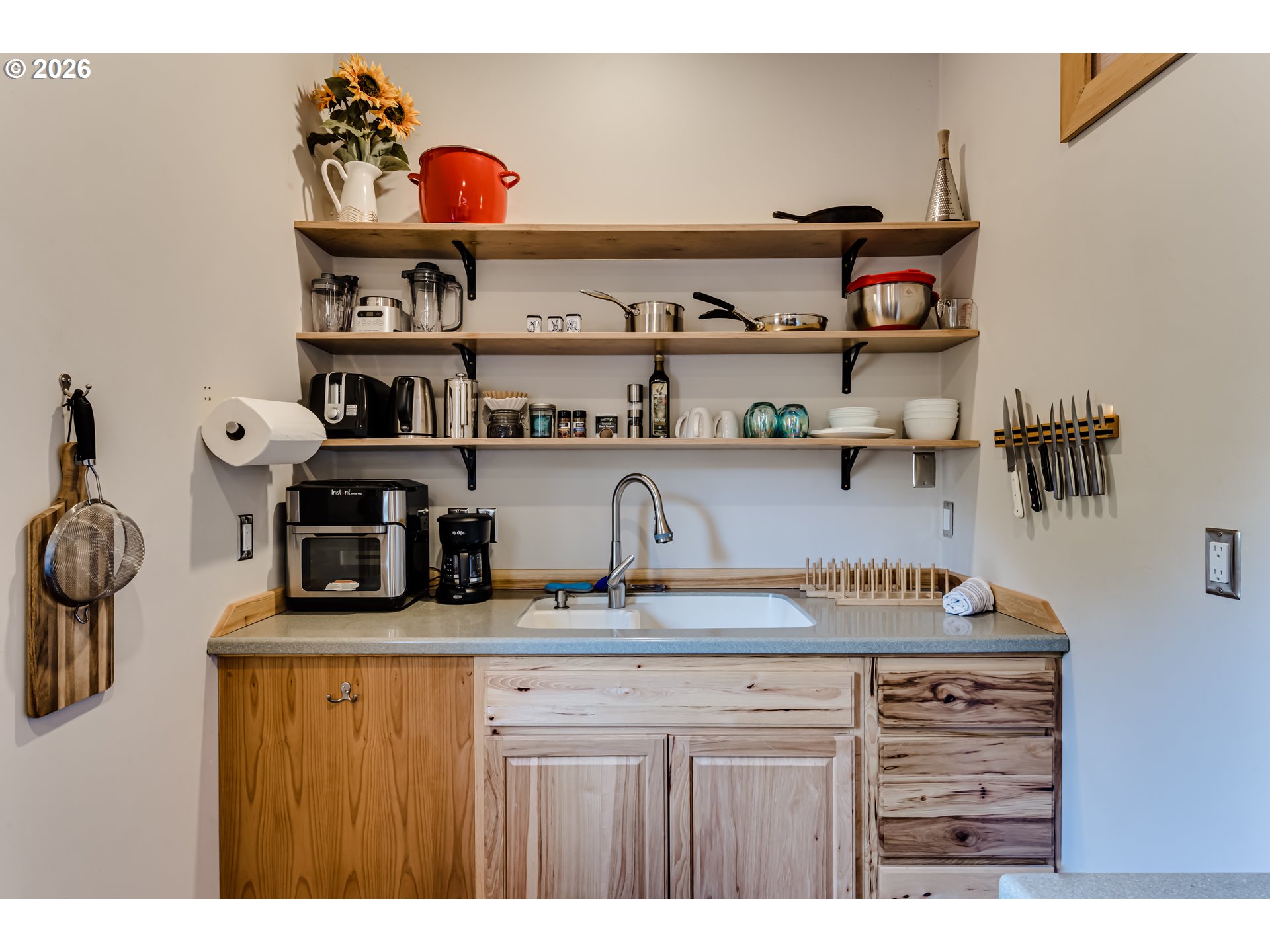 104 Holeman Avenue Eugene, OR 97404 - Photo 38 of 46