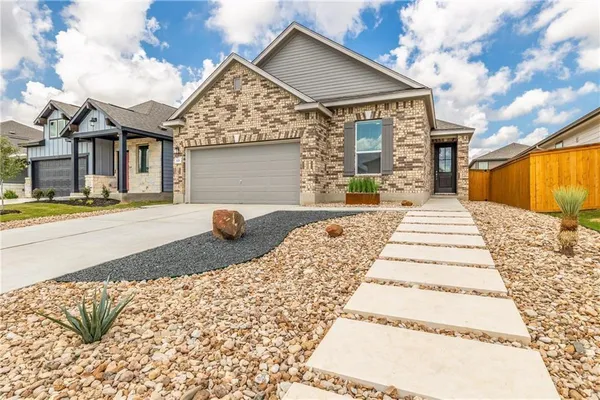 $317,500 | 125 Drifter Lane, Jarrell, TX 76537