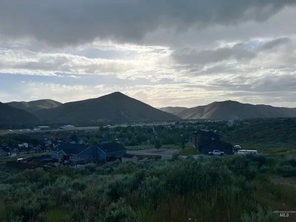 $775,000 | Tbd Tbd Tbd, Hailey, ID 83333