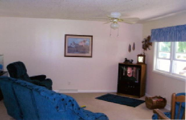 214 McKenney Road Vincennes, IN 47591 - Photo 2 of 3 Gallery Image 2