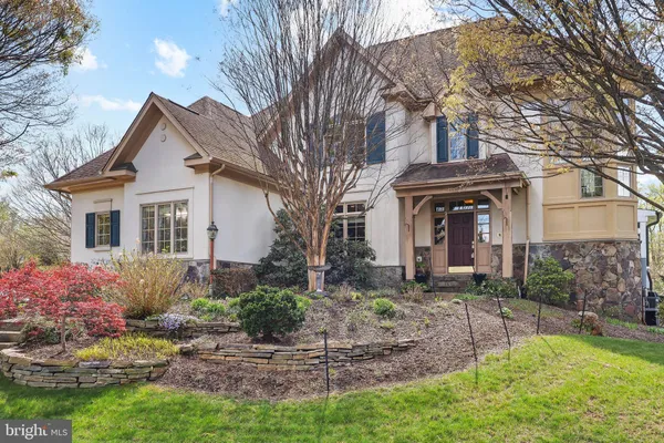 $2,025,000 | 1452 Carrington Ridge Lane, Vienna, VA 22182