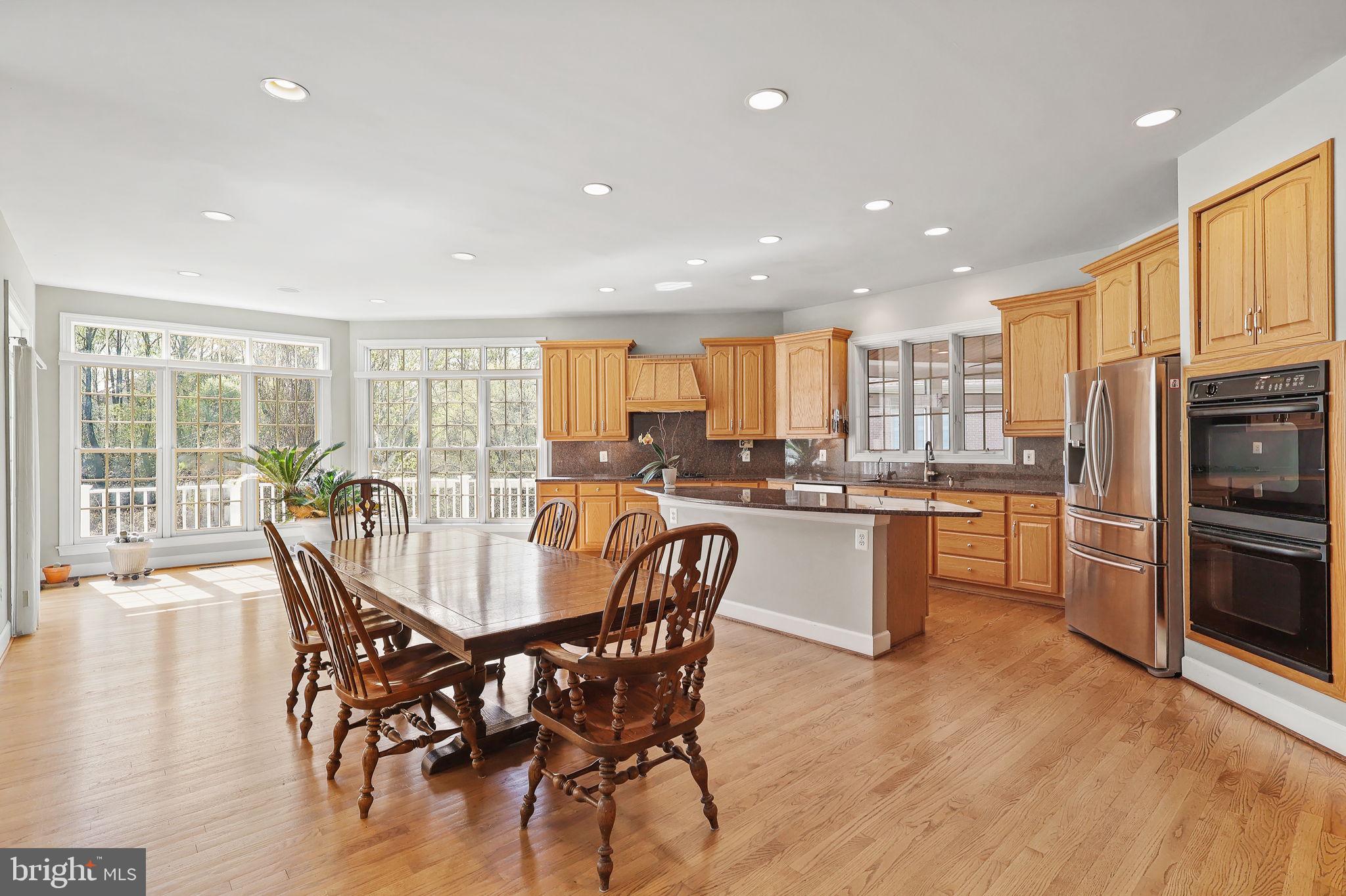 1452 Carrington Ridge Lane Vienna, VA 22182 - Photo 19 of 76
