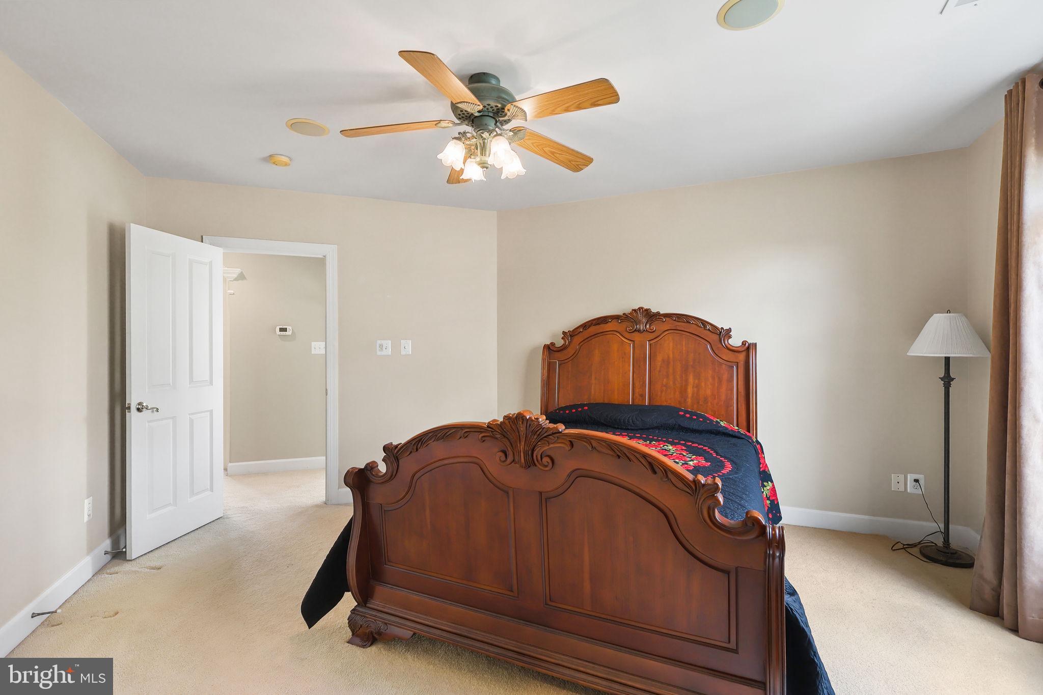 1452 Carrington Ridge Lane Vienna, VA 22182 - Photo 40 of 76