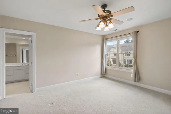 $2,025,000 | 1452 Carrington Ridge Lane, Vienna, VA 22182