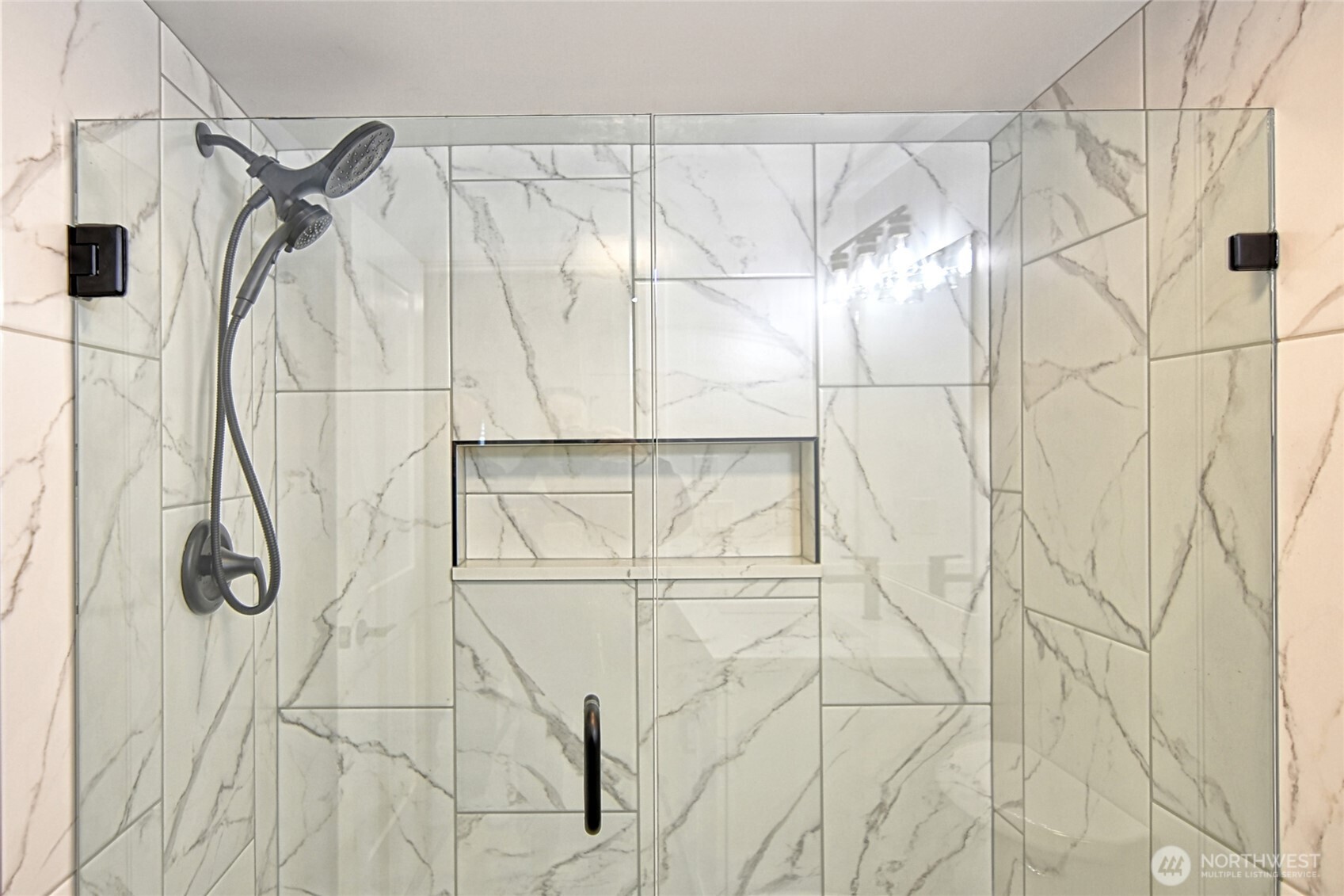 2405 Rockefeller Avenue Everett, WA 98201 - Photo 9 of 17 a bathroom with a shower