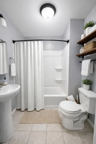 $145,000 | 1330 East Main Street, Kalamazoo, MI 49048