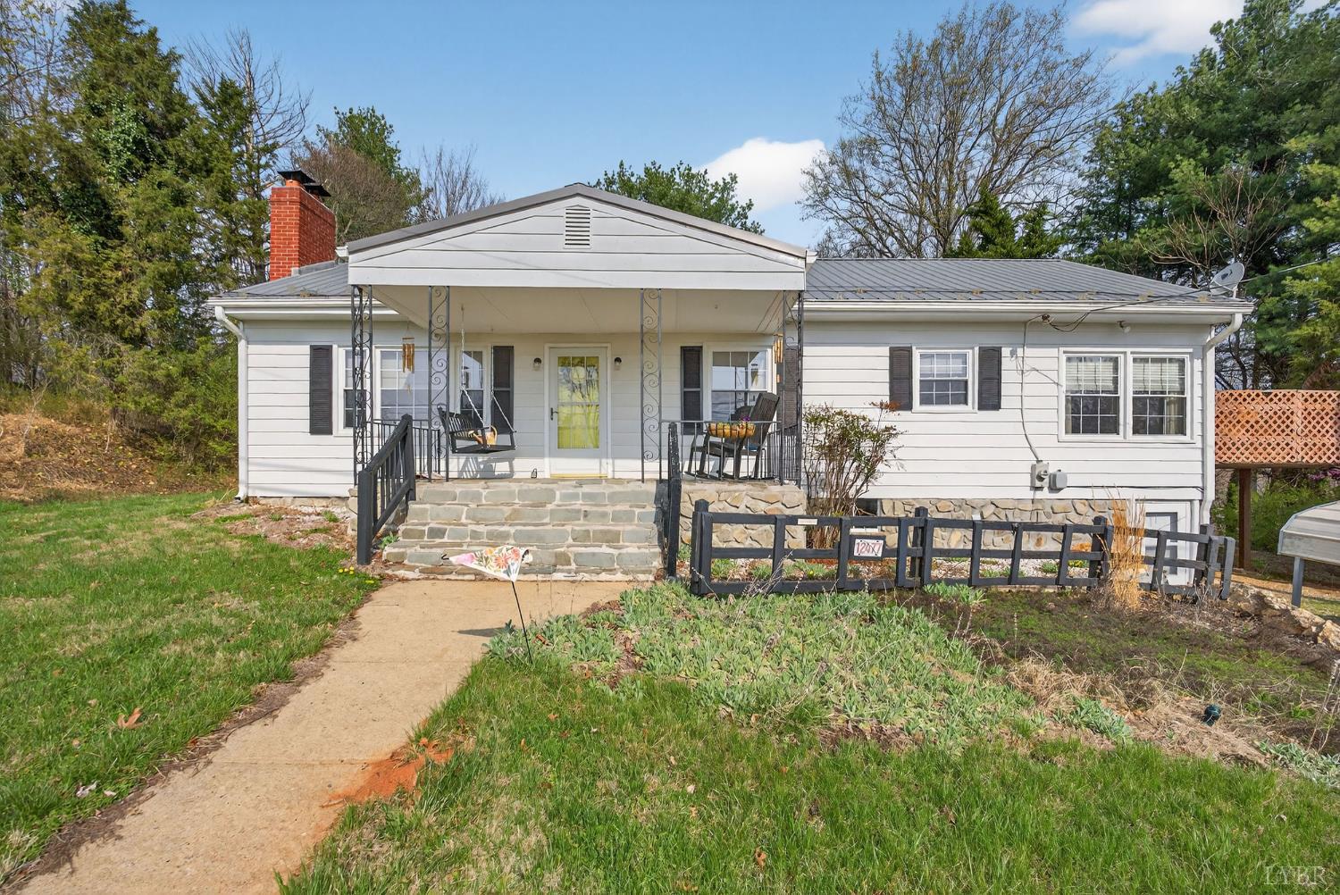 12477 North Old Moneta Road Moneta, VA 24121 - Photo 2 of 56