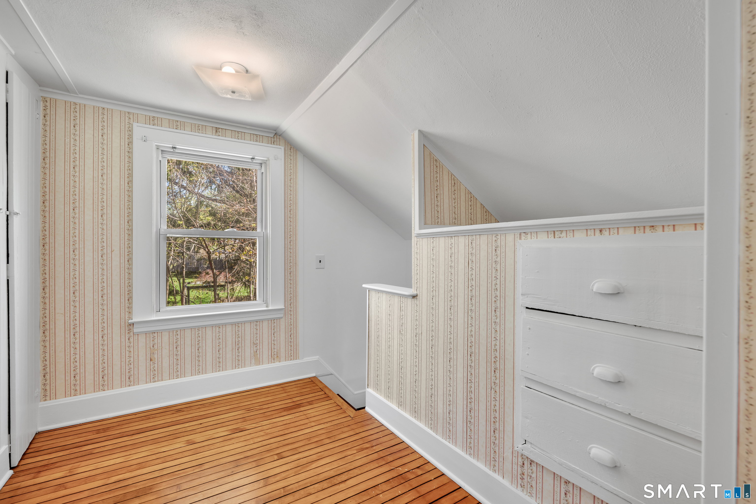 385 Main Street Durham, CT 06422 - Photo 17 of 31
