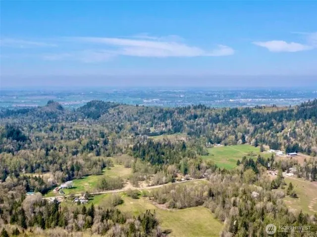 $135,000 | 5615 South Pass Road, Sumas, WA 98295