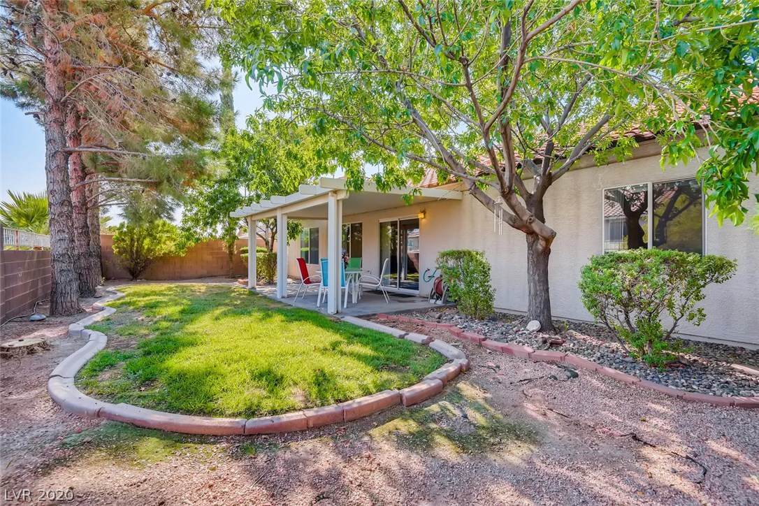 196 Ridge Crossing Avenue Henderson, NV 89002 - Photo 26 of 28 Gallery Image 26
