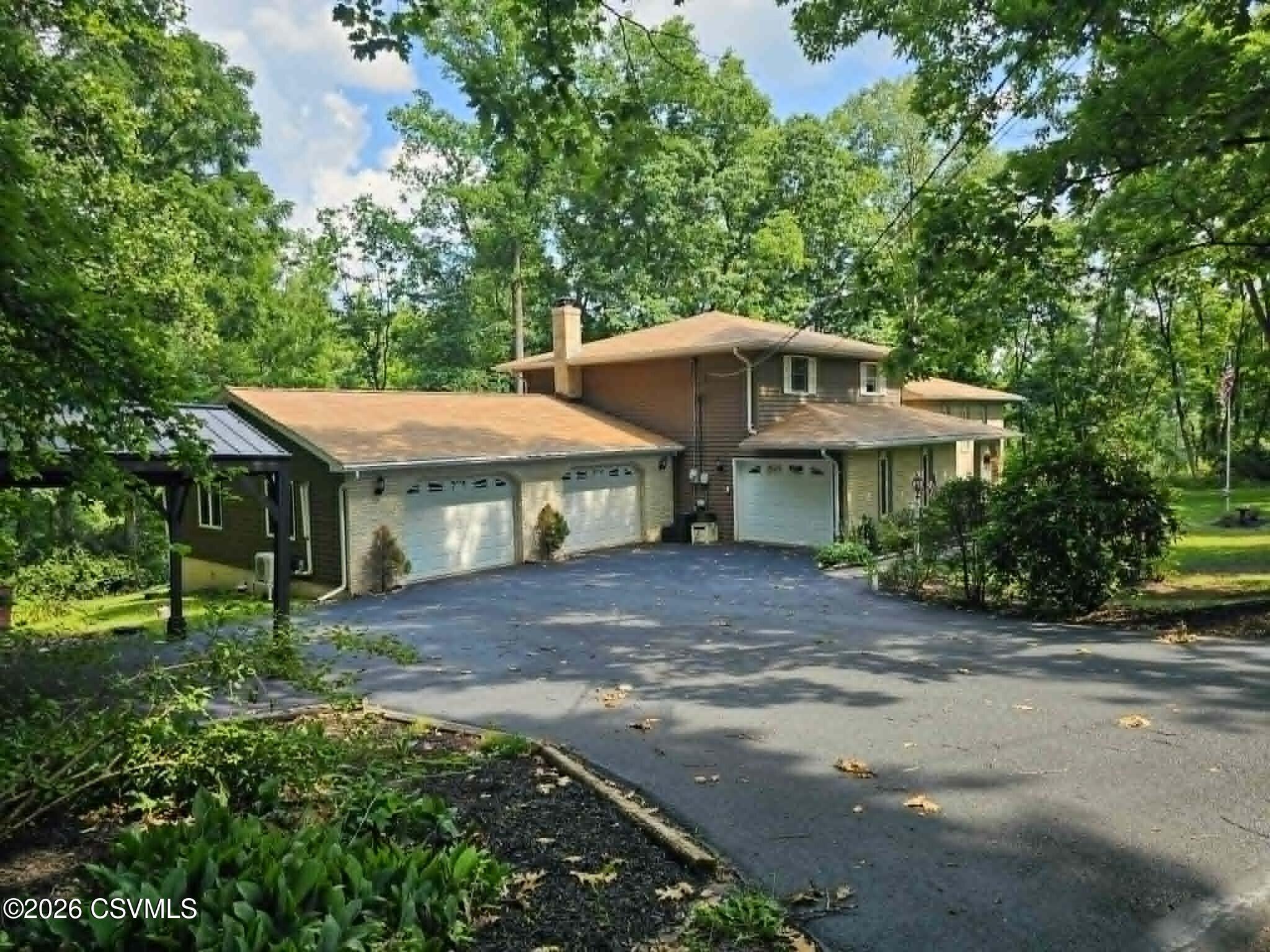 164 Crocus Road Sunbury, PA 17801 - Photo 2 of 49
