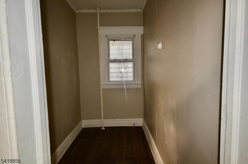 899 South 18th Street, Unit 1 Newark, NJ 07108 - Photo 10 of 23 a view of hallway with window