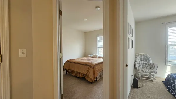 $2,950 | 1268 Bradley Circle, Elgin, IL 60120