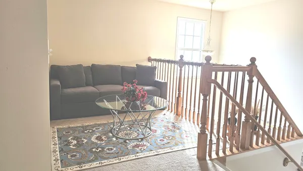 $2,950 | 1268 Bradley Circle, Elgin, IL 60120