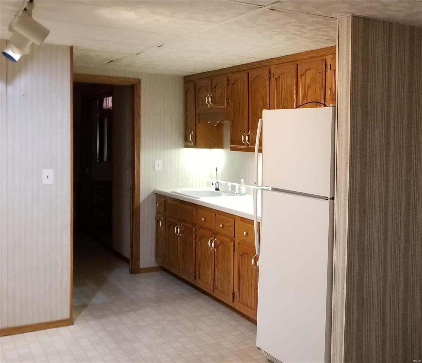 13036 Trestle Road Highland, IL 62249 - Photo 24 of 42