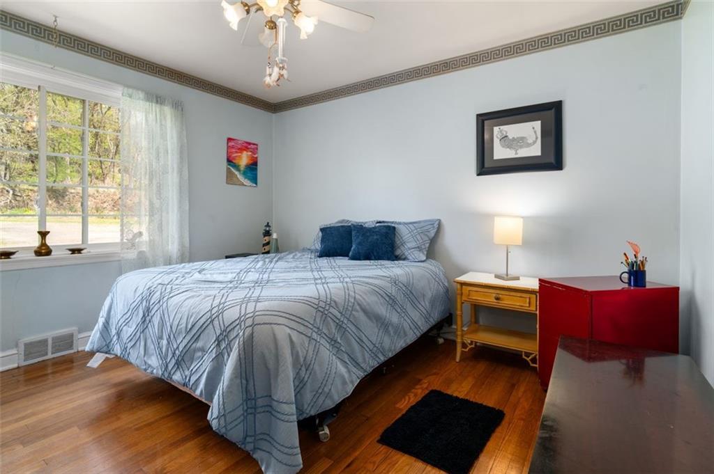 359 Duff Road Pittsburgh, PA 15235 - Photo 11 of 43 Gallery Image 11