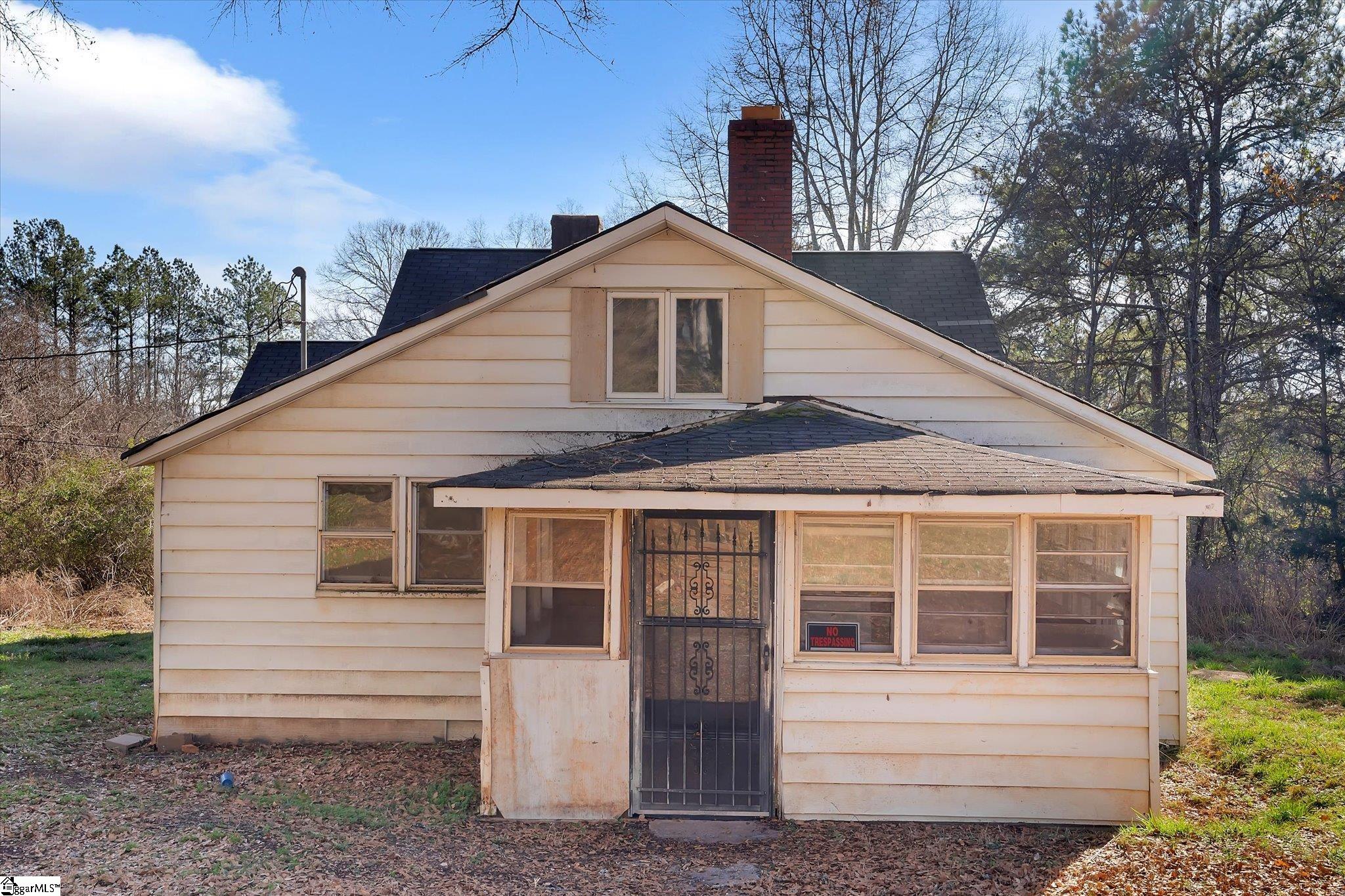 705 Old Seneca Road Central, SC 29630 - Photo 1 of 26