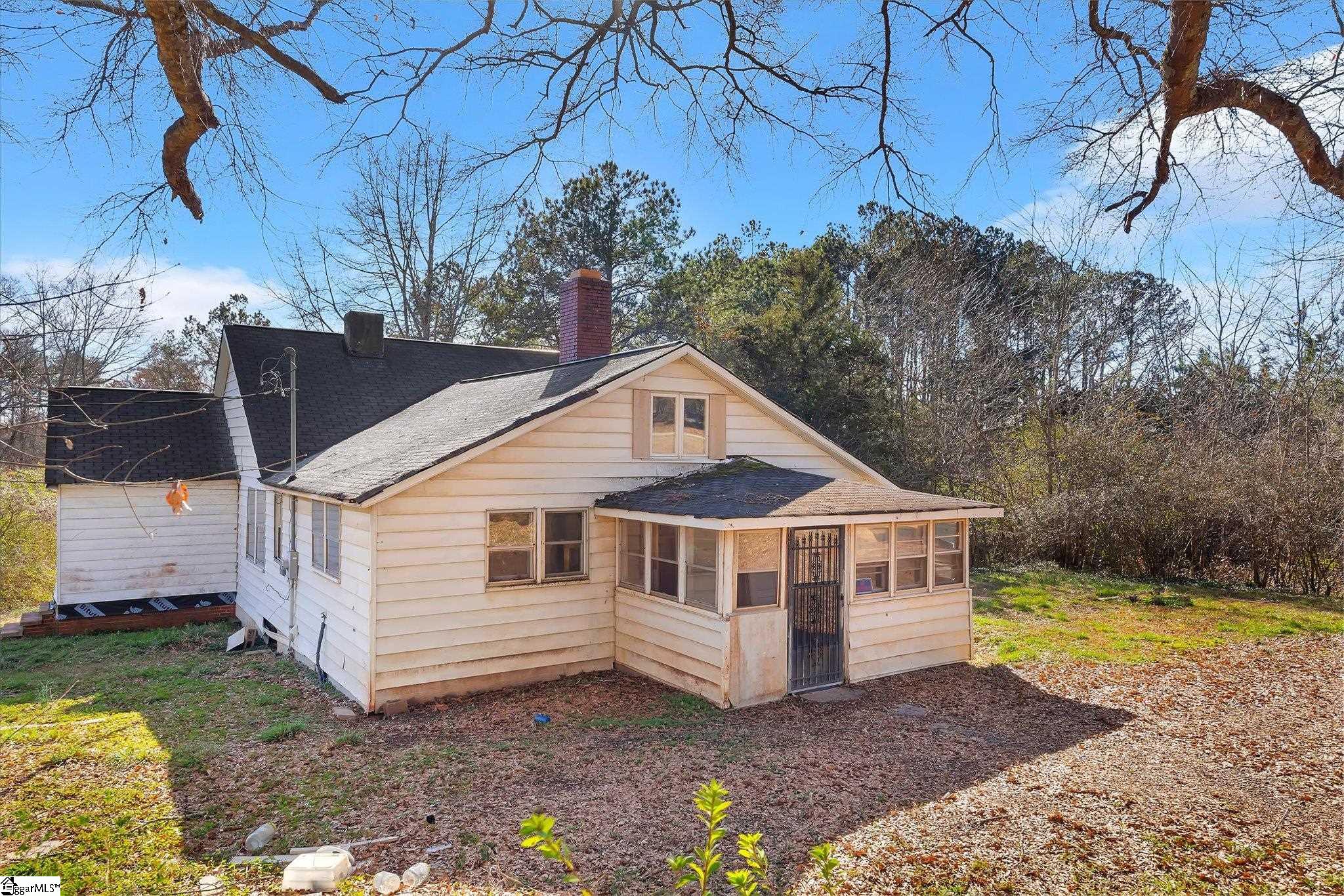 705 Old Seneca Road Central, SC 29630 - Photo 3 of 26