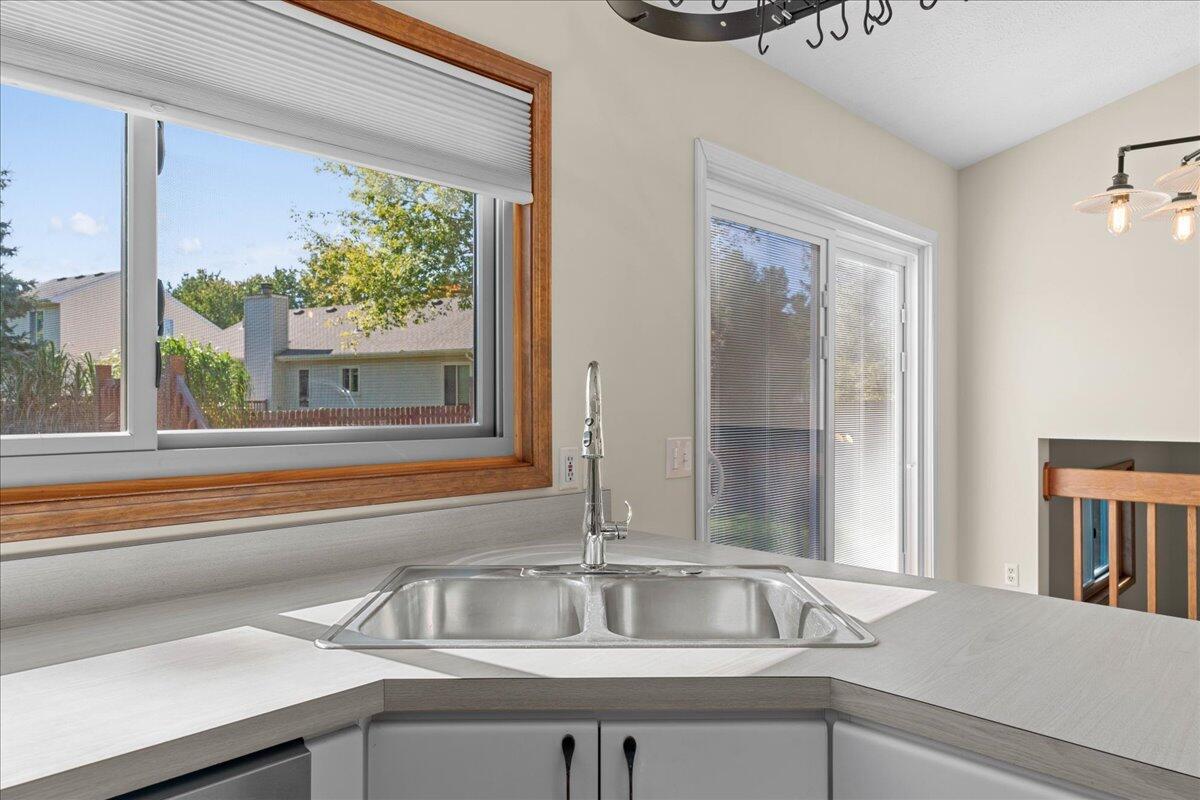 1277 Calumet Road Dewitt, MI 48820 - Photo 28 of 41 29-Media Jett-29