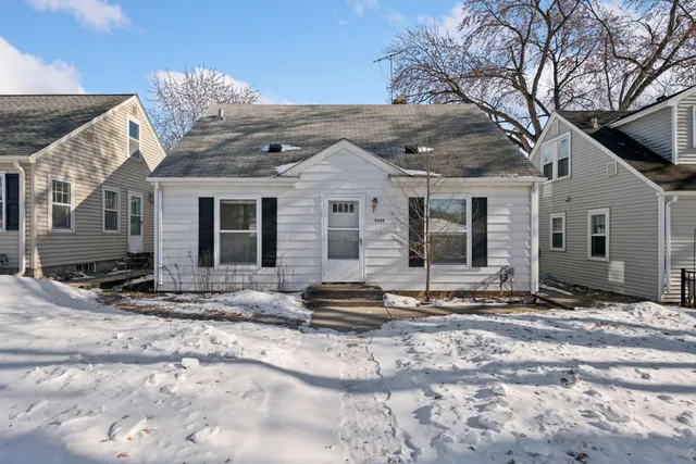 $289,900 | 5449 30th Avenue South, Minneapolis, MN 55417