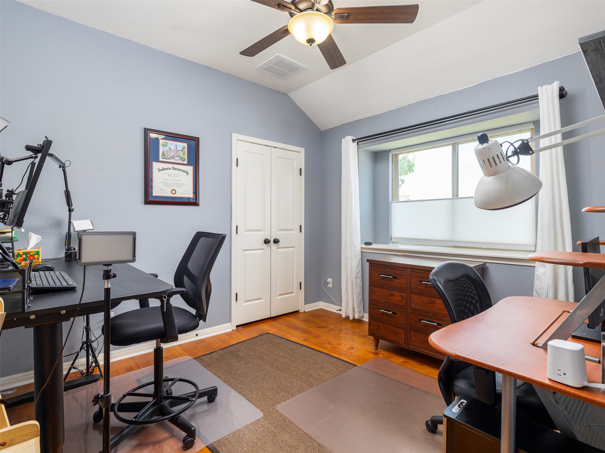 201 Sycamore Street Georgetown, TX 78633 - Photo 24 of 30 Bedroom/office
