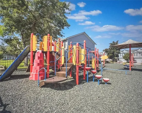 $2,400 | 10033 Moorshire Circle, Orlando, FL 32829