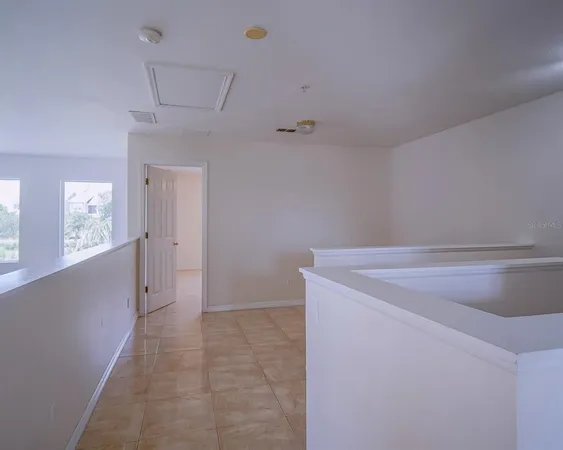 $2,400 | 10033 Moorshire Circle, Orlando, FL 32829