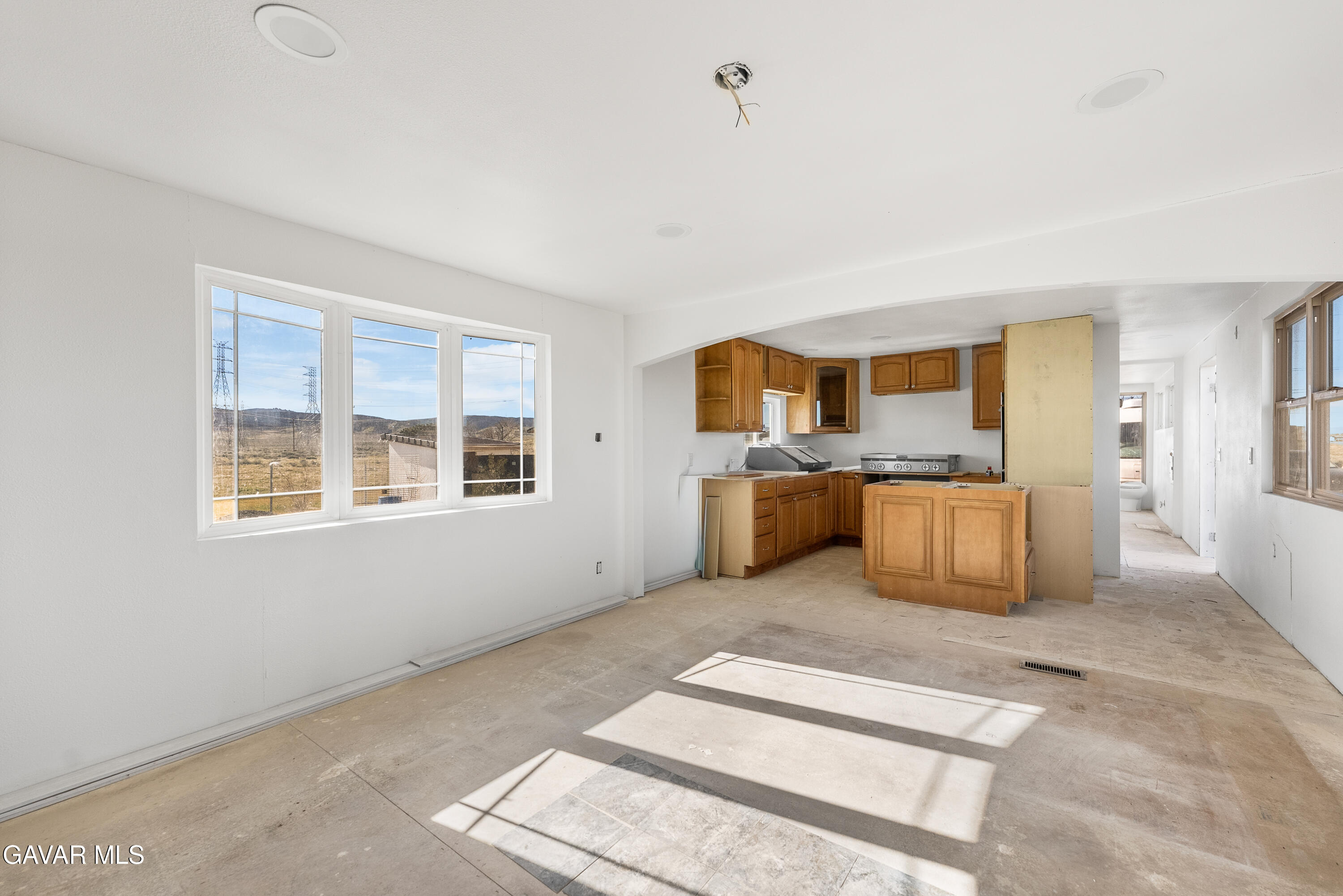 125 West Vic H14 Lancaster, CA 93536 - Photo 14 of 44 Lancaster Rd-16