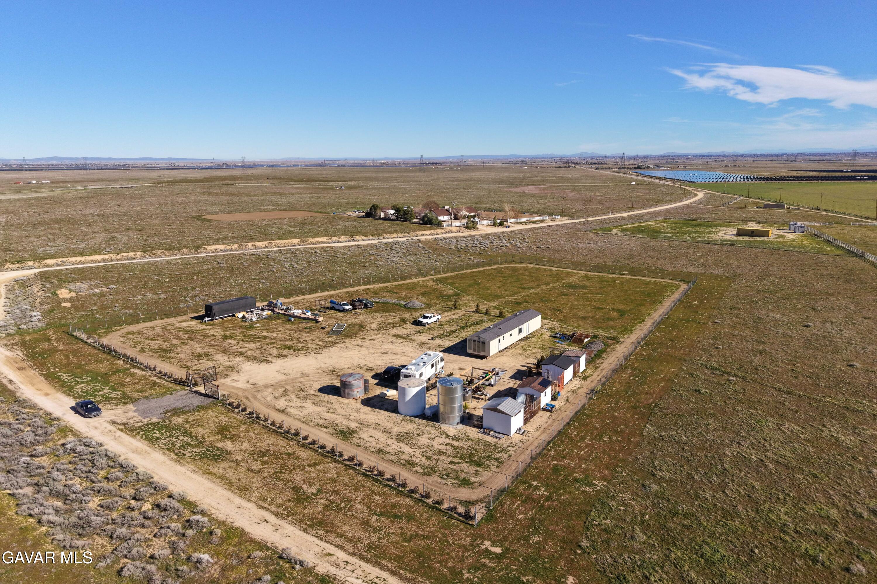 125 West Vic H14 Lancaster, CA 93536 - Photo 2 of 44 Lancaster Rd-3