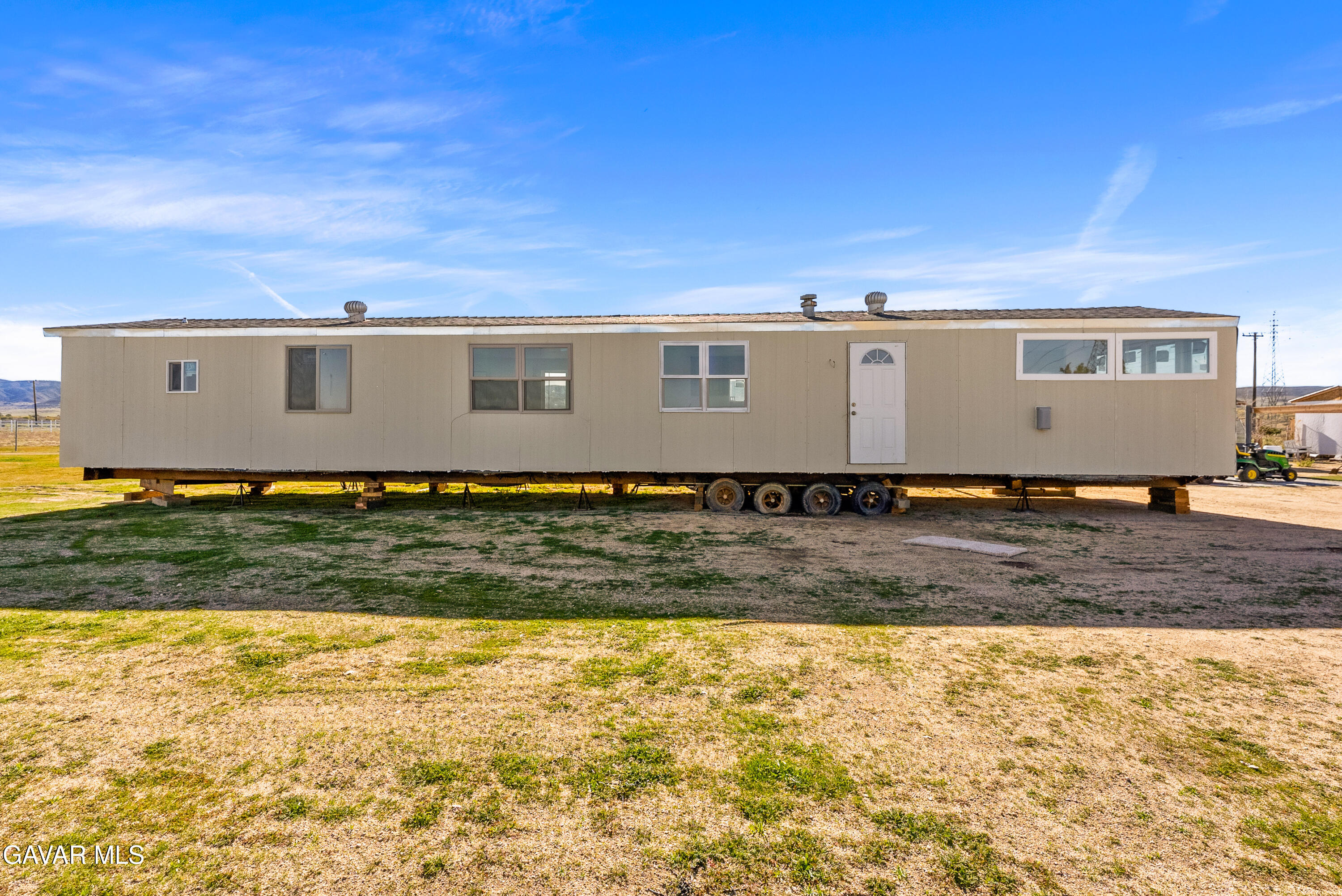 125 West Vic H14 Lancaster, CA 93536 - Photo 34 of 44 Lancaster Rd-36