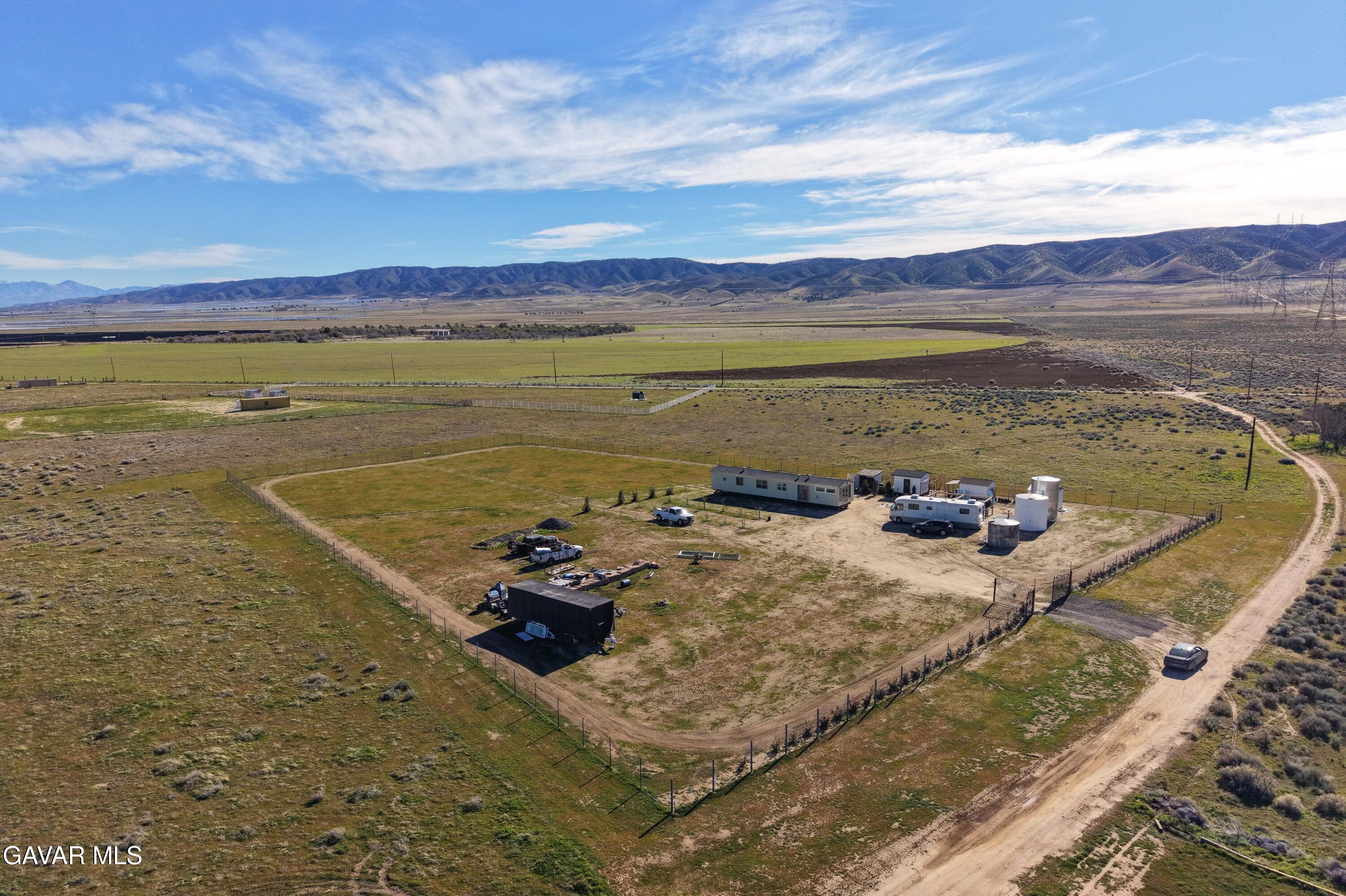 125 West Vic H14 Lancaster, CA 93536 - Photo 39 of 44 Lancaster Rd-1