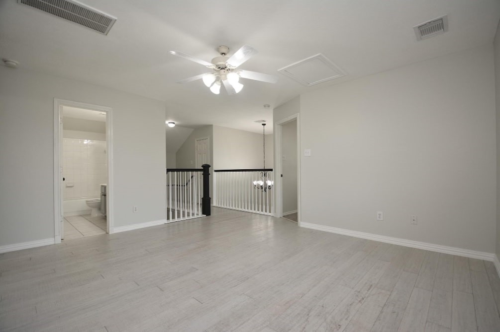 112 Glade Bridge Court Dickinson, TX 77539 - Photo 21 of 31