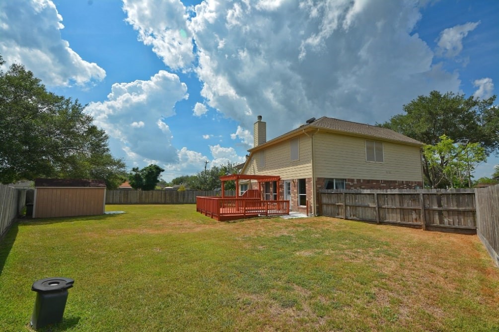 112 Glade Bridge Court Dickinson, TX 77539 - Photo 27 of 31