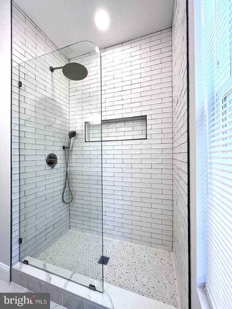 11401 R Windleaf Court, Unit 30 Reston, VA 20194 - Photo 12 of 15 Gallery Image 12