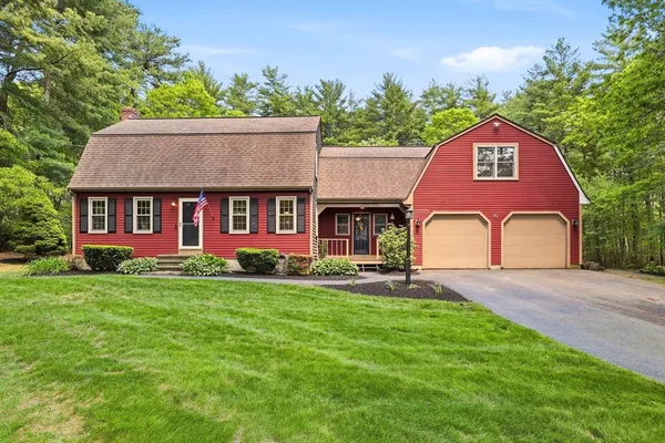 $759,900 | 5 Brook Street, Middleboro, MA 02346