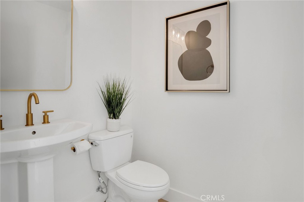 34511 Calle Monte Dana Point, CA 92624 - Photo 27 of 39 bottom floor half bath